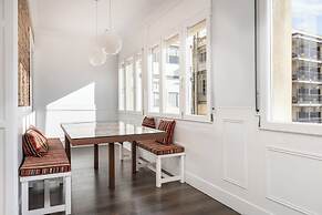 Enjoybcn Coliseum Apartments