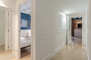 Enjoybcn Colon Apartments