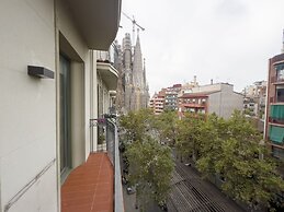 Enjoybcn Gaudi Apartments