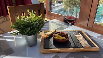 Hotel Rural & Restaurante Las Camaretas