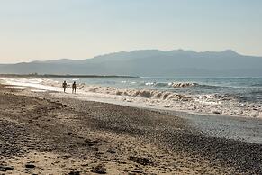 GT Beach Hotel