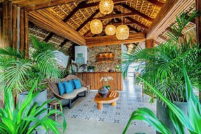 Pearl Bay Villas