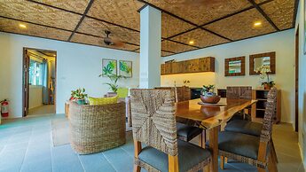 Pearl Bay Villas