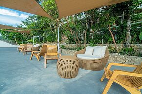 Pearl Bay Villas