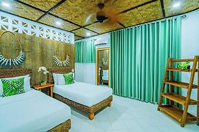 Pearl Bay Villas