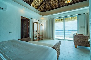 Pearl Bay Villas