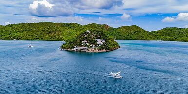 Pearl Bay Villas
