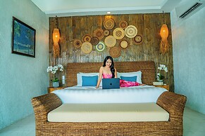 Pearl Bay Villas