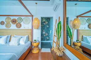 Pearl Bay Villas