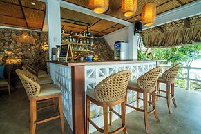 Pearl Bay Villas