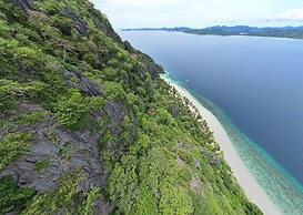 Pearl Bay Villas
