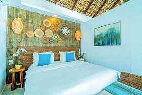 Pearl Bay Villas
