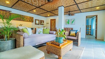 Pearl Bay Villas