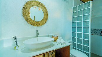 Pearl Bay Villas
