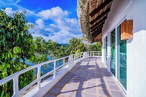 Pearl Bay Villas