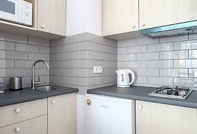 Friends Avenue Apartment