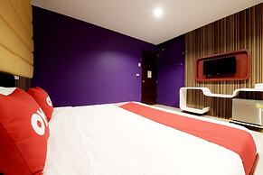 Sriracha Hotel And Spa