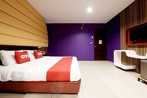 Sriracha Hotel And Spa