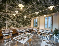 l anima boutique suites