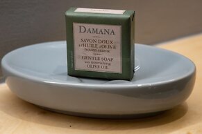 l anima boutique suites