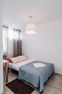 Chlodna 15 Apartment