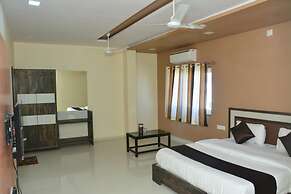 Hotel  Savera Palace