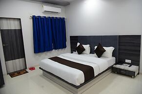 Hotel  Savera Palace