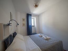 Refilea Sea View Tower Villa