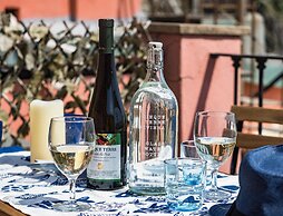 Refilea Sea View Tower Villa