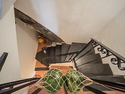 Refilea Sea View Tower Villa