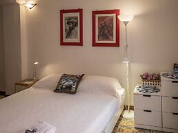 Rundanina Village Life Studio