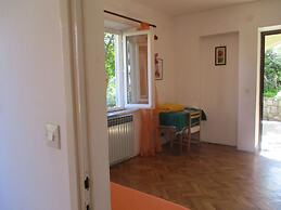 Apartments And Rooms Artemida