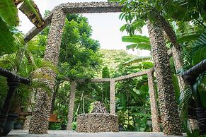 Dominican Tree House
