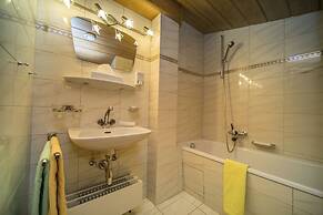 Hotel Cresta