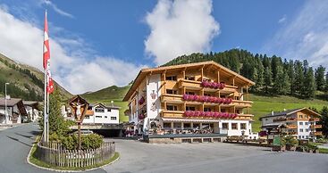 Hotel Cresta
