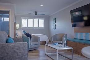 Marina Beach Motel