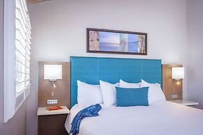 Marina Beach Motel
