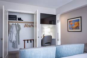 Marina Beach Motel