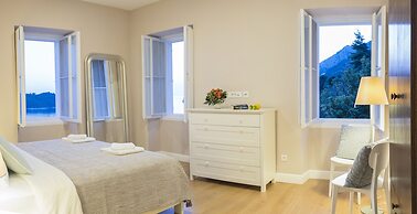 Sea Pearl Apartments by DuHomes