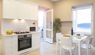 Sea Pearl Apartments by DuHomes