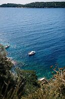 Sea Pearl Apartments by DuHomes