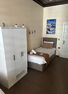 Guner Hotel
