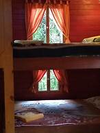 Hosteria La Roulotte Mindo