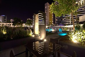 Oracle Broadbeach Apartments