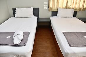 Mad Monkey Bangkok Hostel - Adults Only