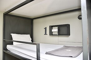 Mad Monkey Bangkok Hostel - Adults Only