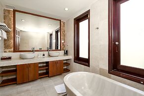 Luxury Family Beach Da Nang