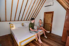 Mad Monkey Gili Trawangan - Hostel