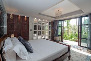 Classy 4-BR Seaview Villa at Surin Beach