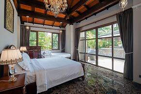 Classy 4-BR Seaview Villa at Surin Beach
